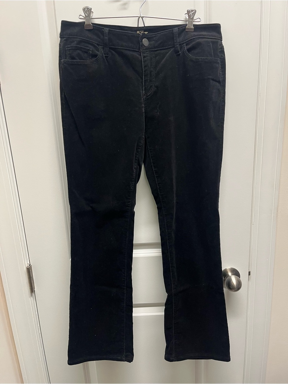 LOFT Curvy Sexy Bootcut Fine Corduroy Pants Black Size 10P / 30